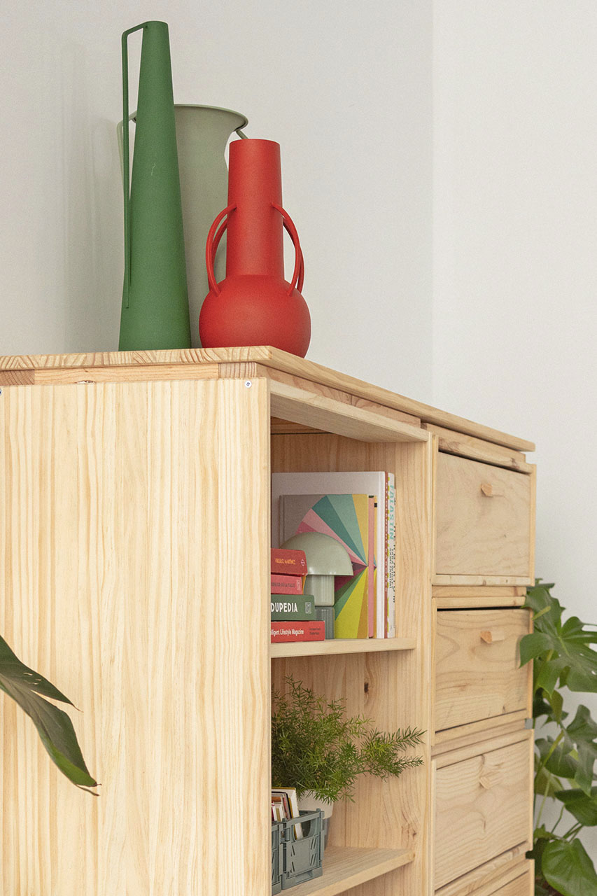 Imagen de ambiente 3 para:Mueble aparador de madera de pino natural